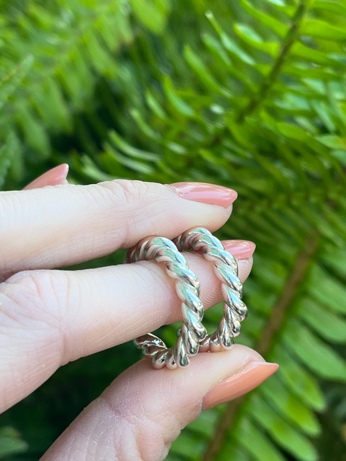 Twist Hoop - Silver