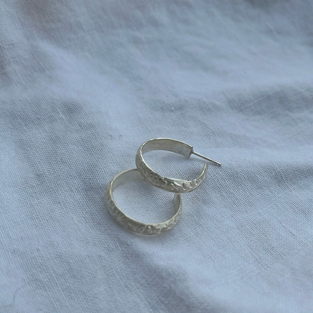 Fiore Hoops (Gold or Silver)